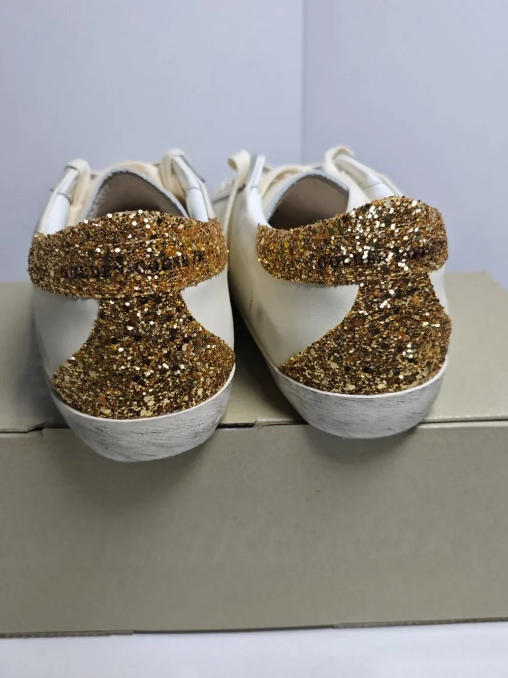 Golden Goose Glitter Star Sneakers - Gold Tail - Picture 3 of 4